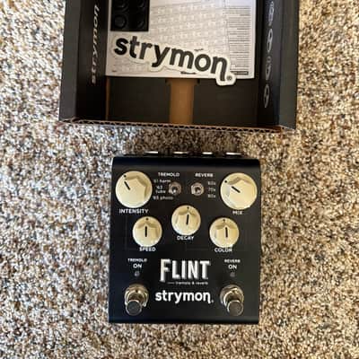 Strymon Flint Reverb and Tremolo V2 2022 - Present - Black image 4