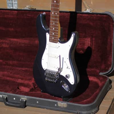 Peavey Falcon Active Blue 1990's - Blue image 4