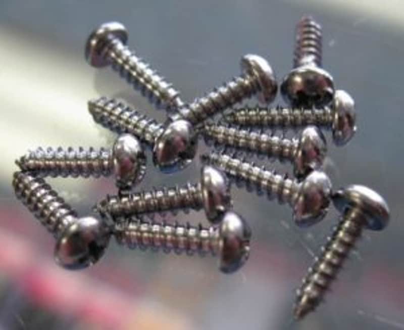 Fender Tuner Mounting Screws Chrome 0021405049 image 1