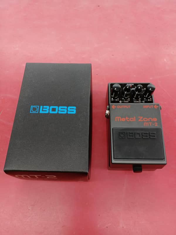 Boss MT-2