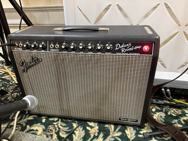 Fender Tone Master Deluxe Reverb 2-Channel 22-Watt 1x12" Digital Guitar Combo 2019 - Present - Black image 1