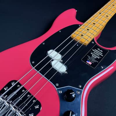 Fender American Professional Classic Mustang Bass - Faded Dakota Red image 3