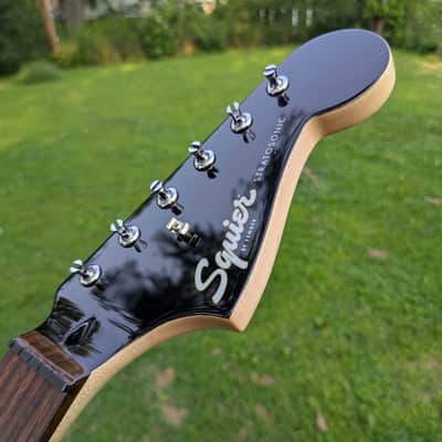 Squier Strat-O-Sonic Neck With Tuners - Black/Clear image 5