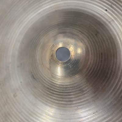 Zildjian and Cie 14" Bottom Hi Hat Cymbal - 1,364g (245-21) image 2