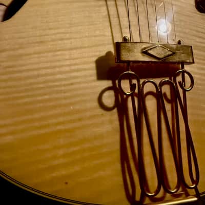 Yamaha AEX1500 Acoustic Electric Hybrid Jazz Guitar - Natural image 3