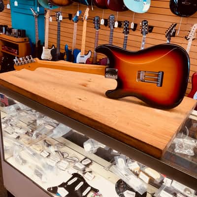 1987 Squier MIJ Stratocaster Electric Guitar image 8