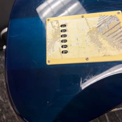 Johnson Strat 2000s - Transparent teal image 12