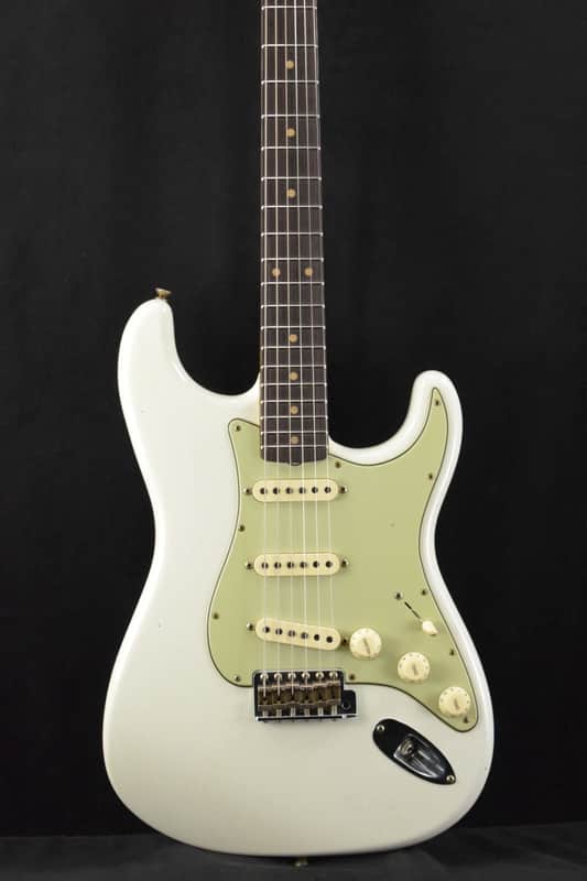 Mint Fender Custom Shop Limited Edition '60 Stratocaster Journeyman Relic - Aged Olympic White image 1