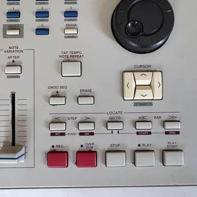 Akai MPC2000XL MIDI Production Center 2000 - 2005 - Grey image 7