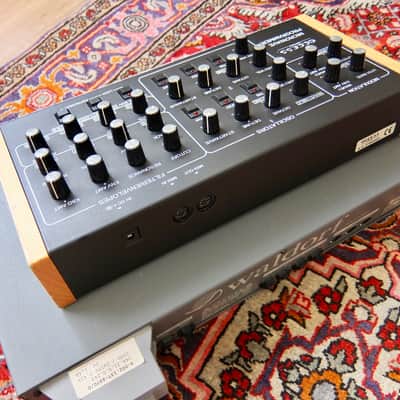 Waldorf Microwave 1 (Rev B) + Access Programmer (With Warranty) image 6