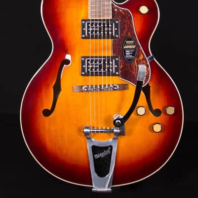 Guild DeArmond X-135 Archtop Hollow Body Electric Jazz Box Guitar