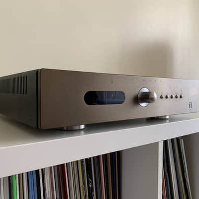 Primare i21 Stereo Integrated Amplifier image 3