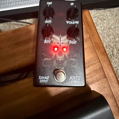 Airis Effects Savage Drive V3 - Black image 1