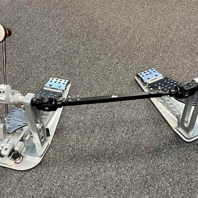 DW DWCPMDD2 Machined Direct Drive Double Bass Drum Pedal with Bag - Pre Owned image 2