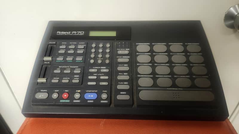 Roland R-70 Human Rhythm Composer Midi Digital Drum Machine R70 w/ Adapter image 1
