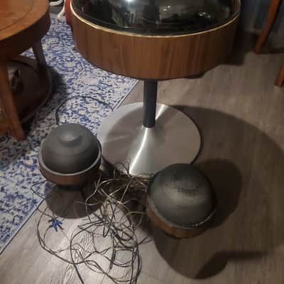 MCM Electrohome Bradford Silvertone Bubble Dome Pedestal Record Player Turntable with Radio image 4