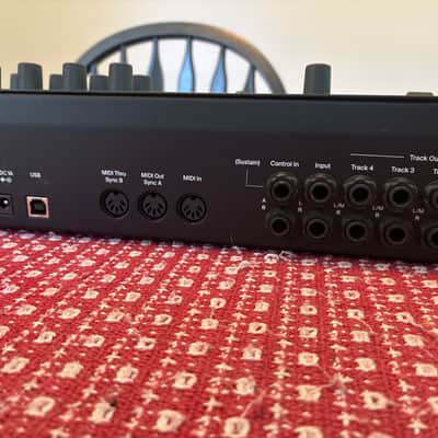 Elektron Digitone Keys 37-key Digital FM Synthesizer 2019 - Present - Black image 2