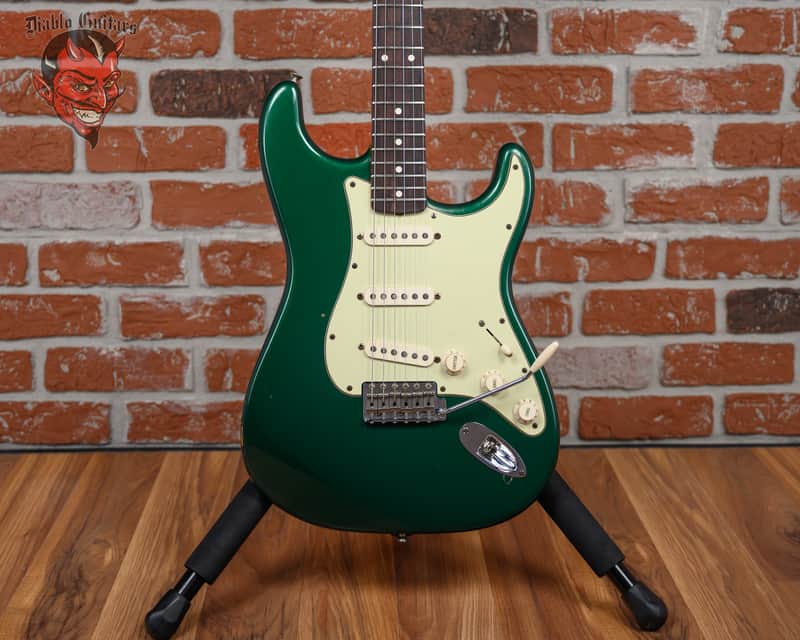 Fender Vintage Hot Rod '62 Stratocaster 2007 - 2013 | Reverb Canada