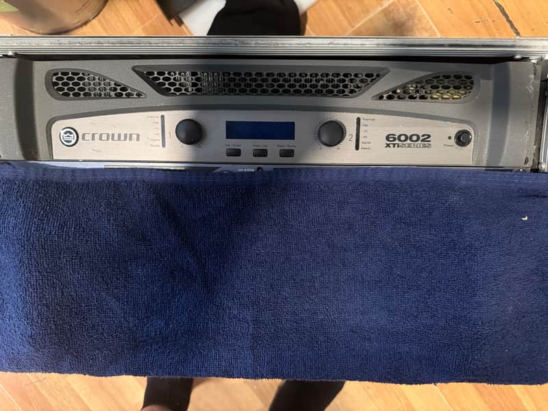 Crown XTI 6002 2-Channel 1200w Power Amplifier 2010s - Silver image 1