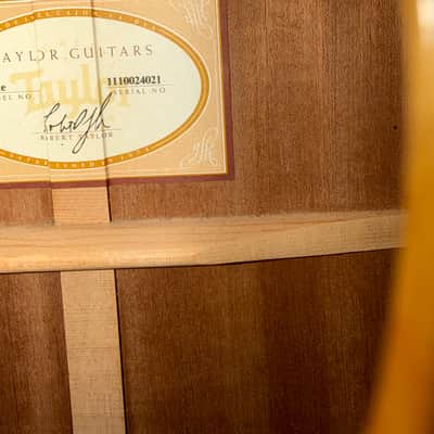 Taylor 314ce with ES1 Electronics 2014 - Natural image 5