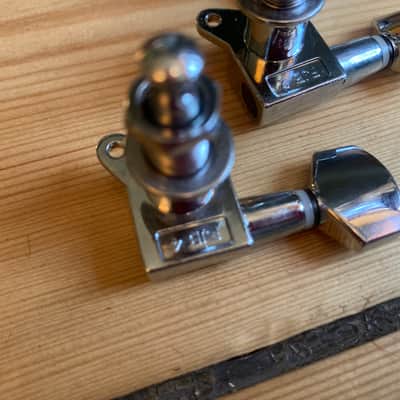 Squier by Fender Mustang HH Electric Guitar Tuning Pegs Machine Heads 2018 Indonesia image 4