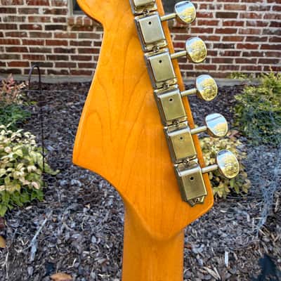 Fender American Vintage '62 Jazzmaster 2000 - 2012 - 3-Color Sunburst image 8