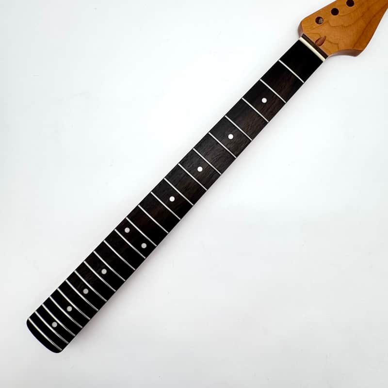 HooDoo Stratocaster Rosewood Roasted Maple Neck BEEFY New HSN4281R image 1