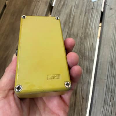 MXR MX-104 Script Distortion + 1973 - 1975 - Yellow vintage original script image 13