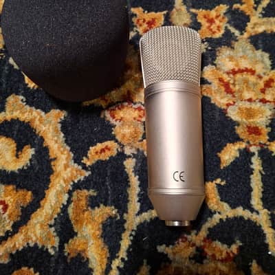 Behringer B-1 Large Diaphragm Cardioid Condenser Microphone 2001 - Present - Nickel image 3