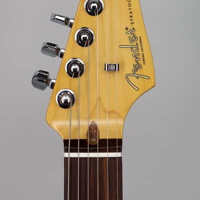 Fender American Professional II Stratocaster RW Miami Blue image 4