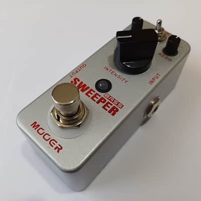 Mooer Bass Sweeper - Envelope Filter image 5