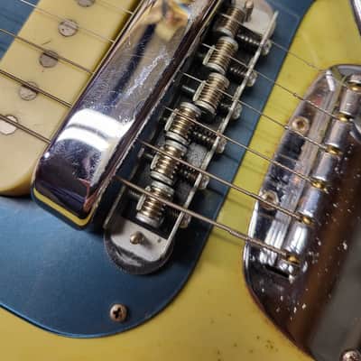 Vintage RARE 1966 Lafayette Capri Electric Guitar Pro Setup Original Hard Shell Case image 4