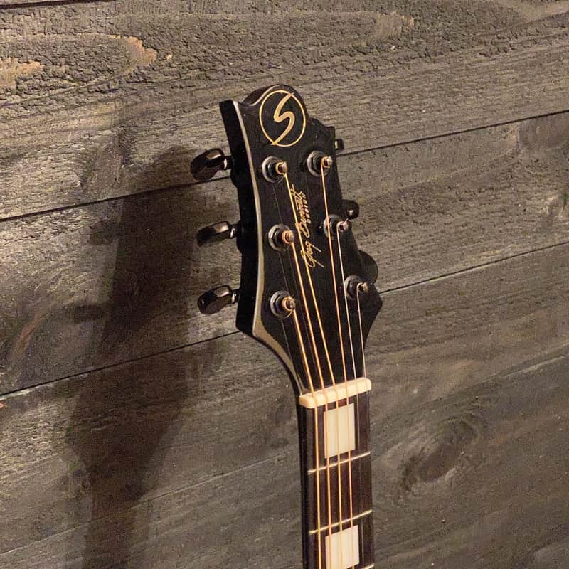 Samick Greg Bennett Design TMJ17CE Blackbird Auditorium Acoustic