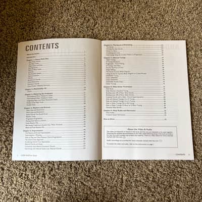 Alfred Matt Smith's Chop Shop for Guitar - Book/Online Audio & Video image 4