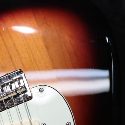 Fender Vintera '60s Stratocaster 3-Color Sunburst Electric Guitar w/Bag image 13