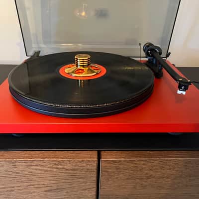 Pro-Ject essential II Super Phono Belt Drive Turntable 2024 - Present Red Bild 2
