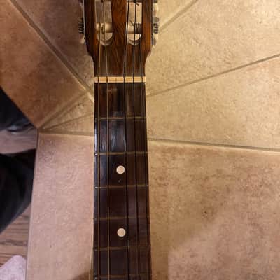 Giannini 6 9/1969 - Rosewood fingerboard (consistent with Brazilian rosewood commonly used during this era).Could be all do no know! image 2