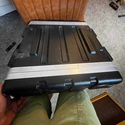 Mesa Boogie V-Twin Rack Unit w/ Power amp & SKB case image 4