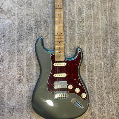 Fender American Professional Classic Stratocaster HSS 2023 - Faded Black image 1