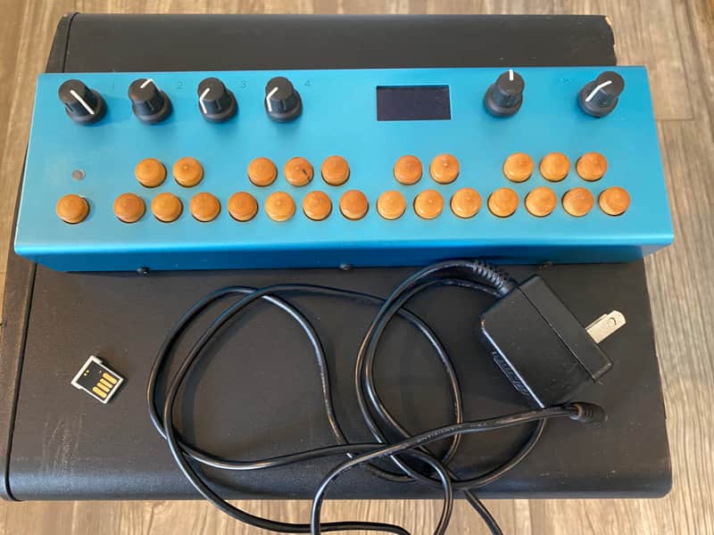 Critter & Guitari Organelle 2016 - 2019 - Blue image 1