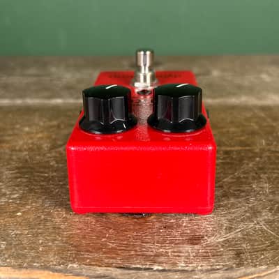 MXR M102 Dyna Comp 1995 - Present - Red image 7