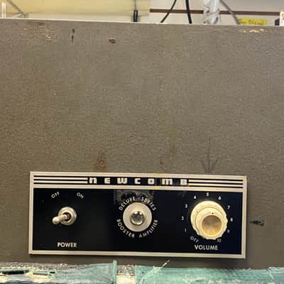 Fredtronics Converted Newcomb Booster Amplifier - Tube Guitar Head image 1