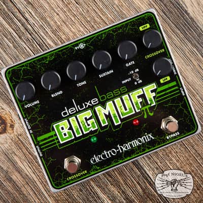 Electro-Harmonix Deluxe Bass Big Muff Pi Distortion / Sustainer – Authorized Dealer image 1