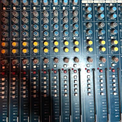 ALLEN & HEATH WZ  20:8:2  RECORDING MIXER image 2