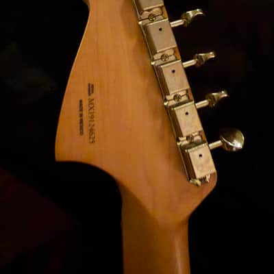 Fender Vintera '60s Jaguar Modified HH with Pau Ferro Fretboard 2019 - 2023 - Surf Green image 3