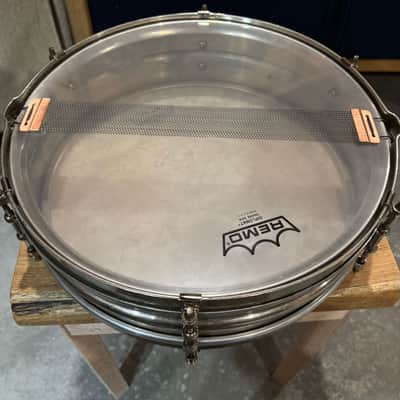 Ludwig Universal 4x14 Nickel over Brass Snare Drum image 6