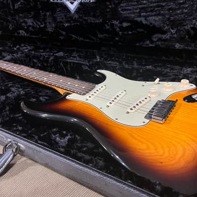 Fender Custom Shop Deluxe Stratocaster 2009 - Birdseye Neck image 2