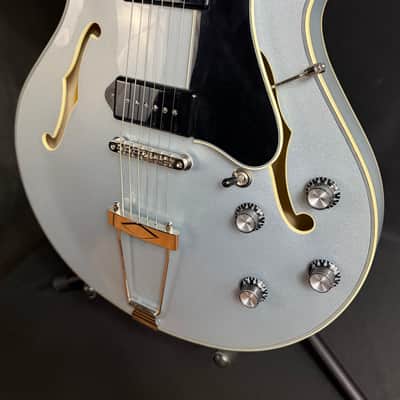 Eastman T64-T-IBM Thinline Hollowbody Electric Guitar Iced Blue Metallic w/ Gig Bag image 8