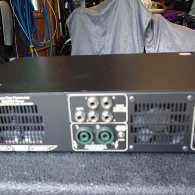 Mesa Boogie M6 Carbine 600-Watt Rackmount Bass Amp Head 2008 - 2017 - Black image 5