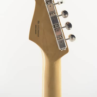 Fender Vintera II '60s Stratocaster with Rosewood Fretboard 2023 - Present - Olympic White 3507gr image 10